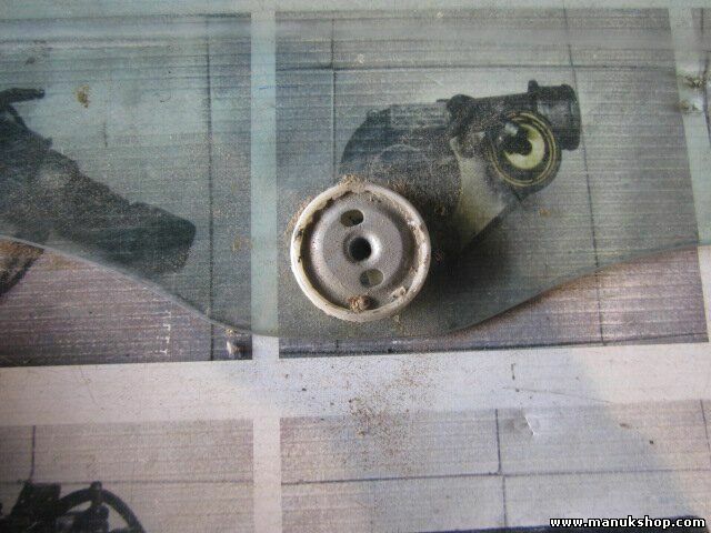 Cristal puerta delantera derecha JEEP Grand Cherokee I 43R001075 DOT287VFM326 