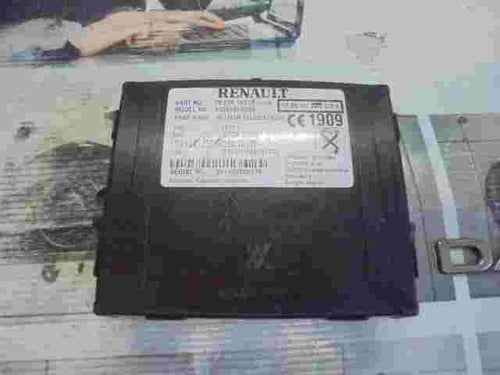 Mando del sistema de navegación Renault 282757437RA 282757437R 51986069C09