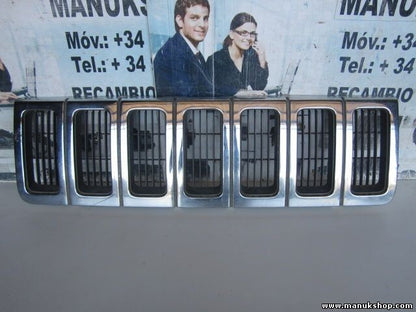 Parrilla rejilla frontal delantera Jeep Grand Cherokee  ZJ 55055059 A001 5DN46-T