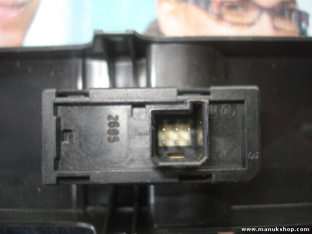 mando botonera elevalunas Opel Astra H Zafira B 13197132 GM 93162821 03459160