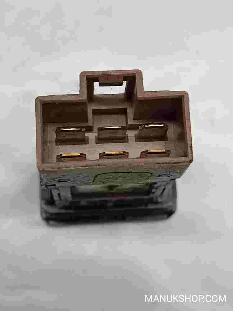 Interruptor Luneta Trasera Desempañador  Nissan 100 NX 2 Niles