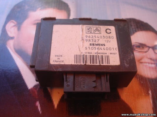 Controlador cierre centralizado Peugeot 306 12V 9625403080 SIEMENS S105644001C