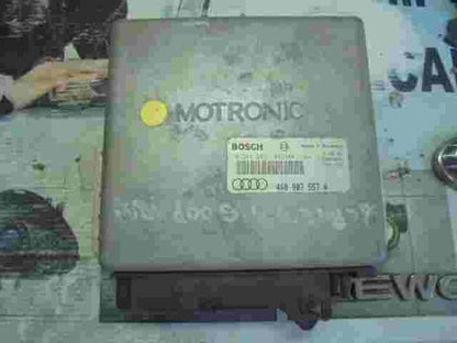 Centralita  Audi 100 4.2 V8 4A0907557A  BOSCH MOTRONIC 0261203143 0261203144