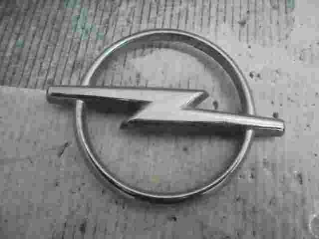 Emblema trasero Opel Vectra 90505733 90505733NB 90 505 733 NB