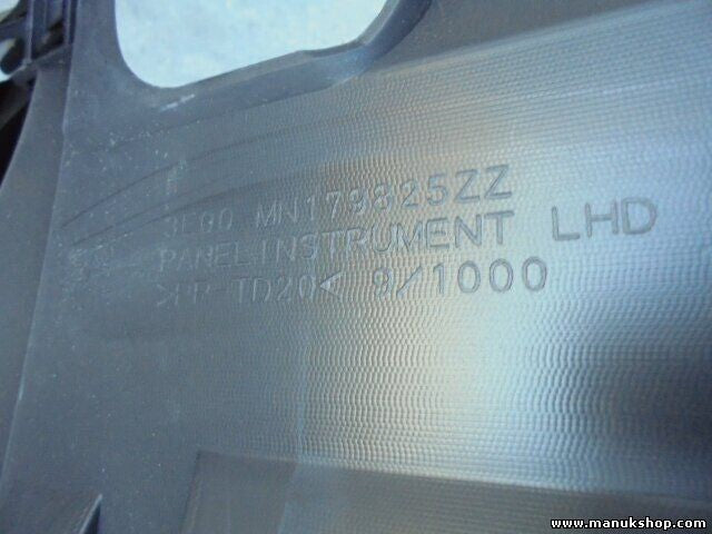 Salpicadero Mitsubishi L200 2008 MN12365122 MN123651-22MN123651 22 3F00 3E00 MN