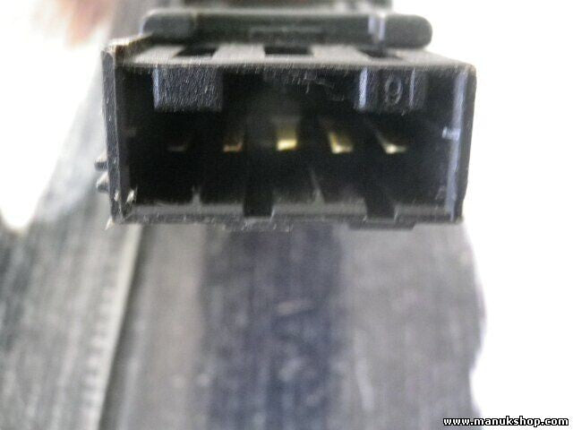 Interruptor del limpiaparabrisas trasero Land Rover YUG500240PUY 03035344