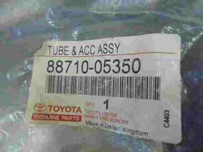 Manguera aire acondicionado Toyota Avensis II Corolla 8871005350 88710-05350