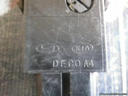 Interruptor Luneta Trasera Desempañador Hyundai Santa Fe Kia Sorento 937103E000 