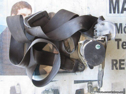 Cinturón de seguridad trasero derecho Nissan Terrano Ford Maverick II 898447F600