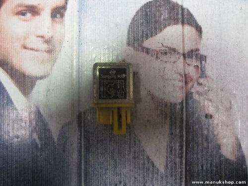 Relé  Ssangyong Musso 602 EL Bj. 96 8413005000 84130-05000