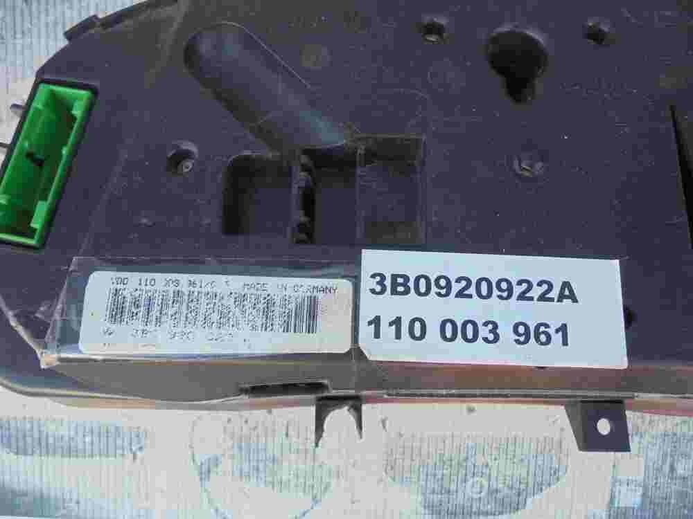Quadro strumenti VW Passat 3B0920922A 3BO920922A VDO 110003961013
