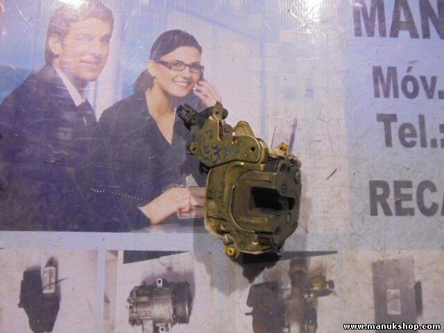  Cerradura puerta delantera izquierda Nissan Terrano Ford Maverick T2 R20 SLX 