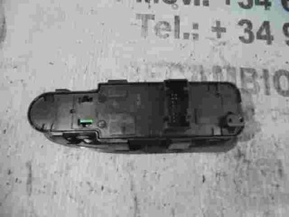 mando botonera elevalunas Peugeot Expert 462060228 CQTH21
