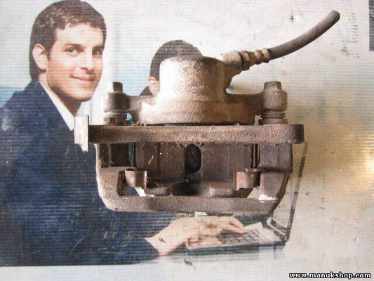 Pinza trasero izquierdo Mitsubishi Pajero Montero 9105