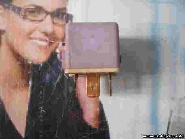 Relè Mercedes-Benz Classe S S500 W220 4RD003520-64 HELLA 0025423419 002 542 3...