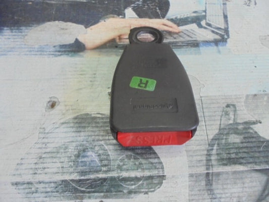 Cierre cinturon seguridad trasero derecho Range Rover P38 BTR9051LNF BTR9050LNF