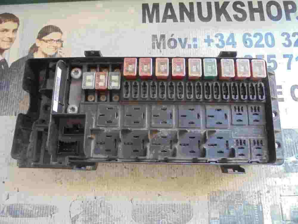 Caja de fusibles Land Rover Discovery 2 1999-2004 YQE103800 YQE 103 800