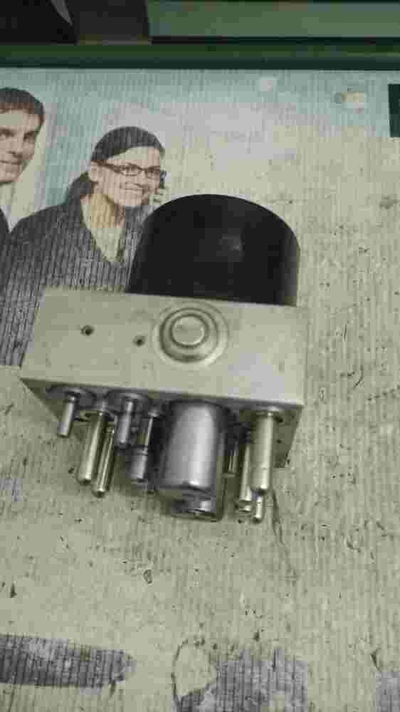 Unidad hidráulica del ABS Renault Laguna 8200345940B ATE 10020601614 10096014423