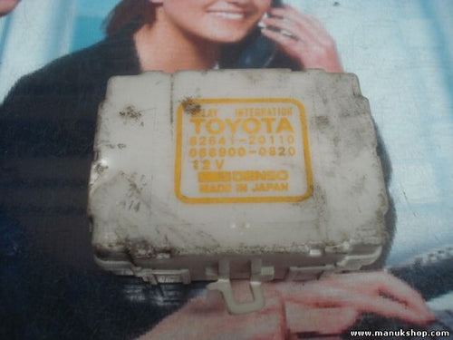 Relé integración Toyota Camry 8264120110 82641-20110 DENSO 0689000820