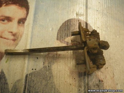 Freno de puerta trasera Izquierda Jeep 2499 ccm 85 KW 115 PS 68100391 68 100391