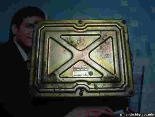 Centralita de suspensión de aire Peugeot 605 9608383180  DENSO 1740007013