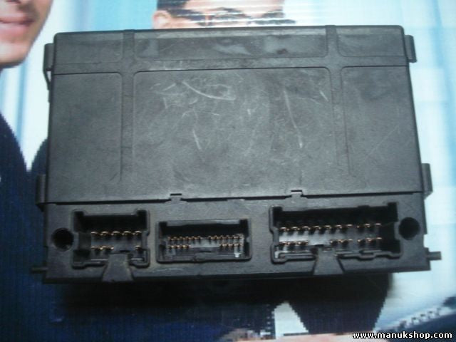 Controlador cierre centralizado Nissan Terrano 285519F902 28551 9F 902 5WK48510