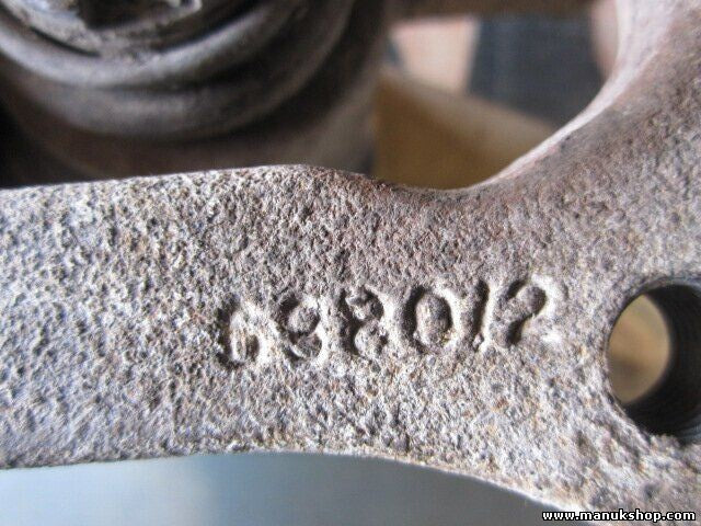 Pinza trasero izquierdo Renault Scenic 088012