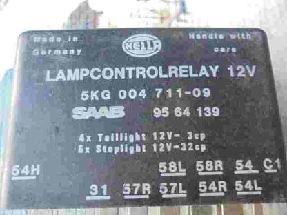 Relè fari Saab 9000 9564139 95 64 139 HELLA 5KG00471109 5KG 004 711-09 12V