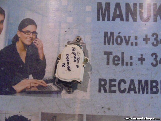  Cerradura puerta trasera derecha Mitsubishi L-200 1996 MR432147 MR 432147