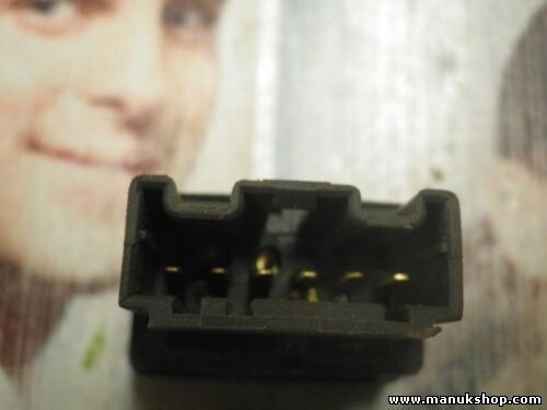 comando pulsante alzacristalli posteriore Land Rover Discovery Freelander YUF...