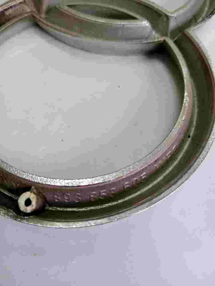 Emblema Audi 100 A6 S6 C5 80 B3 893853605 893 853 605 25 cm.