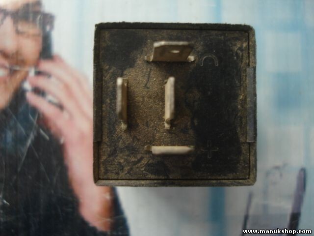 Relé Renault 7700271816 424692W MAI ICO5 12V 42-46-92W