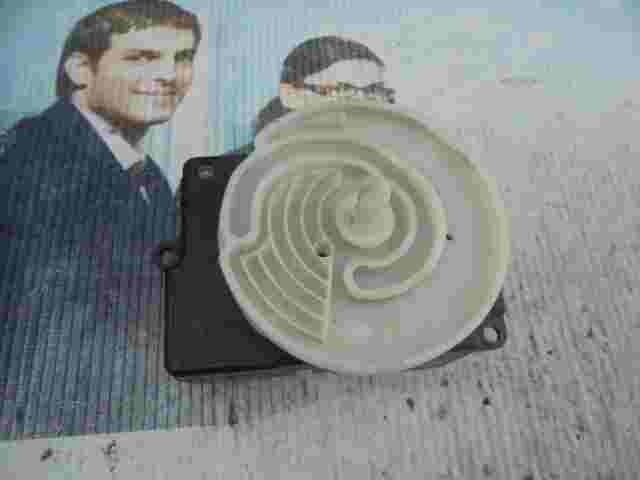 Riscaldamento attuatore Volvo S70 V70 XC C70 91347294970 9134729 4970