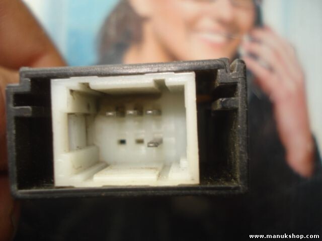 mando botonera elevalunas Renault Megane BJ 1999 7700430215 7700 430215 / 109