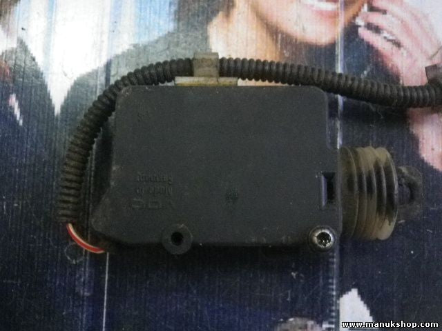 Cerradura cierre centralizado Puerta delantera derecha Opel Frontera 91154389