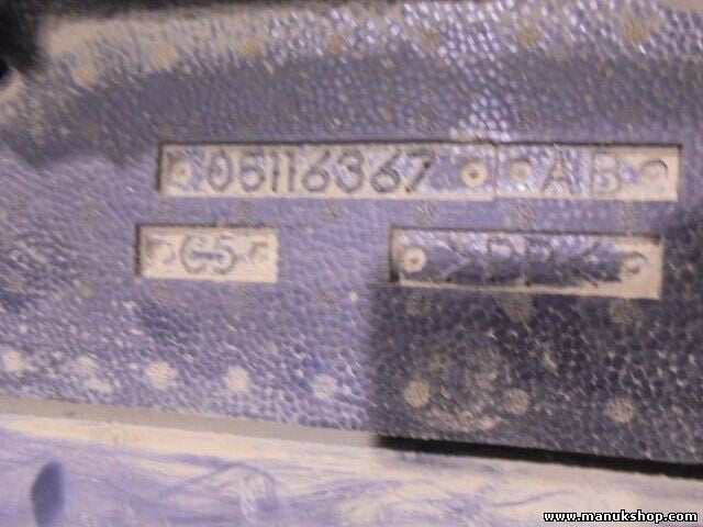 Parachoques Jeep Grand Cherokee 05116367AB 05116471AA 1J8FF28B79D189710