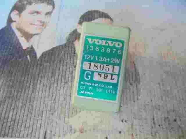 Volvo 740 760 780 960 1363876 AISIN 03 71 301 011V 18051 G89L 12V1.3A+2W