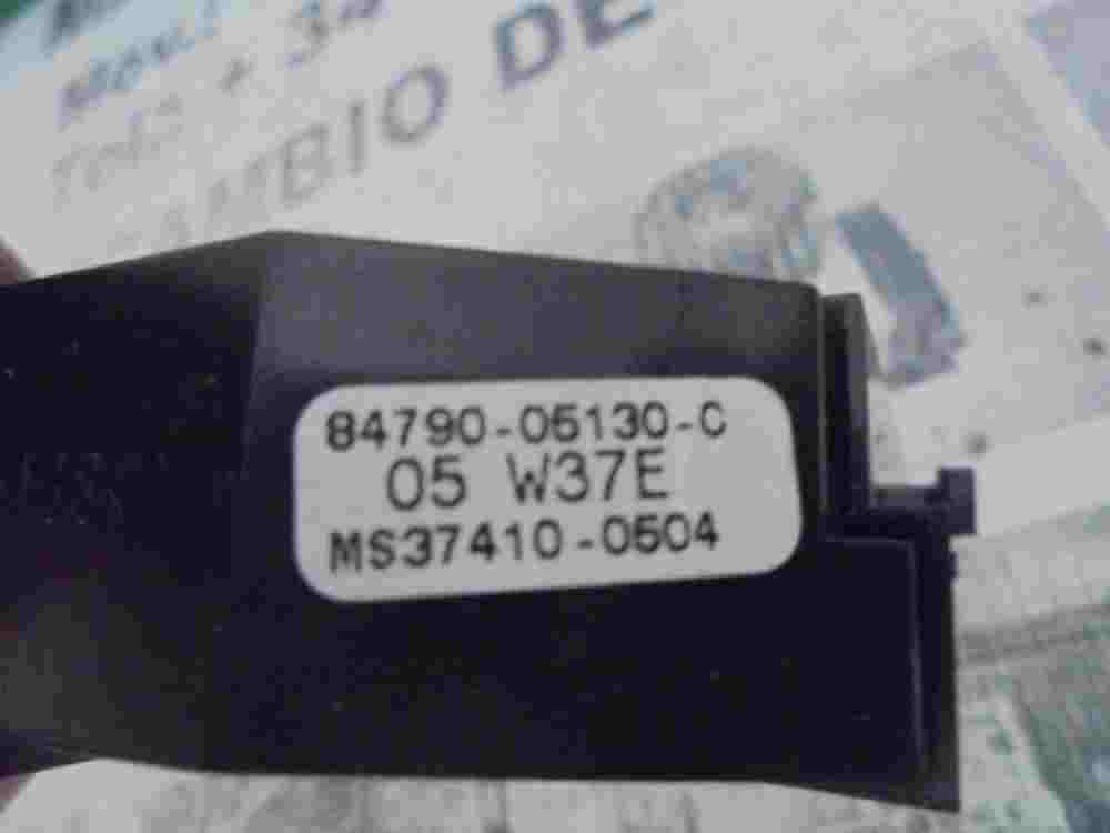 Interruptor Luneta Trasera Desempañador Toyota Avensis T250 8479005130C