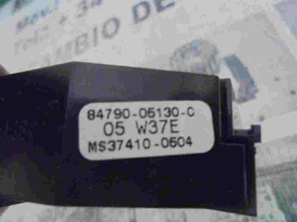 Interruptor Luneta Trasera Desempañador Toyota Avensis T250 8479005130C