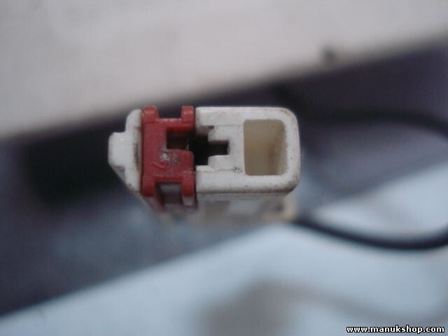 Amplificador de antena Volvo S80 1999-2006 9472014 94 72 014 AAR735 FM/RTI 6118