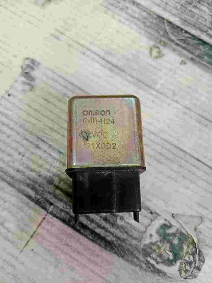 Relè di avviamento Honda Yamaha Omron G4RH24 G4R-H24 12VDC 12V DC 31X0D2