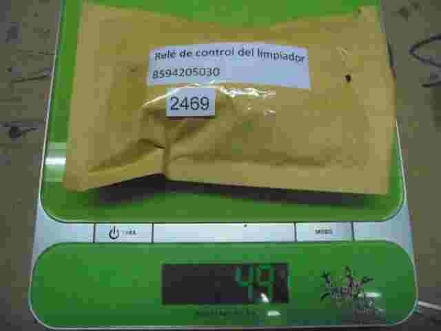 Relé de control del limpiador Toyota Avensis T25 8594205030 85942-05030