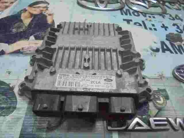 Centralina Ford Fiesta V 5 7S6112A650AA 2CLA SIEMENS SID 804 5WS40433AT