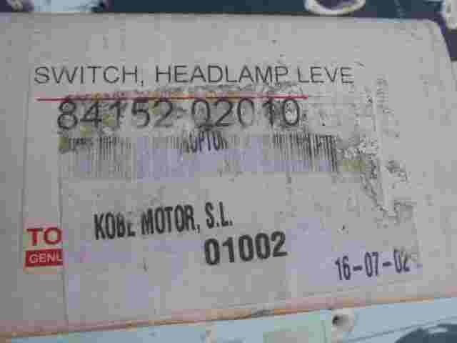 Interruptor de nivelación de faros Toyota Corolla E11 8415202010 84152-02010