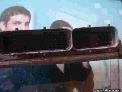 Centralita del motor Fiat Stilo 55181457 28SA5661 19242YAA 115 BOSCH 0281010337