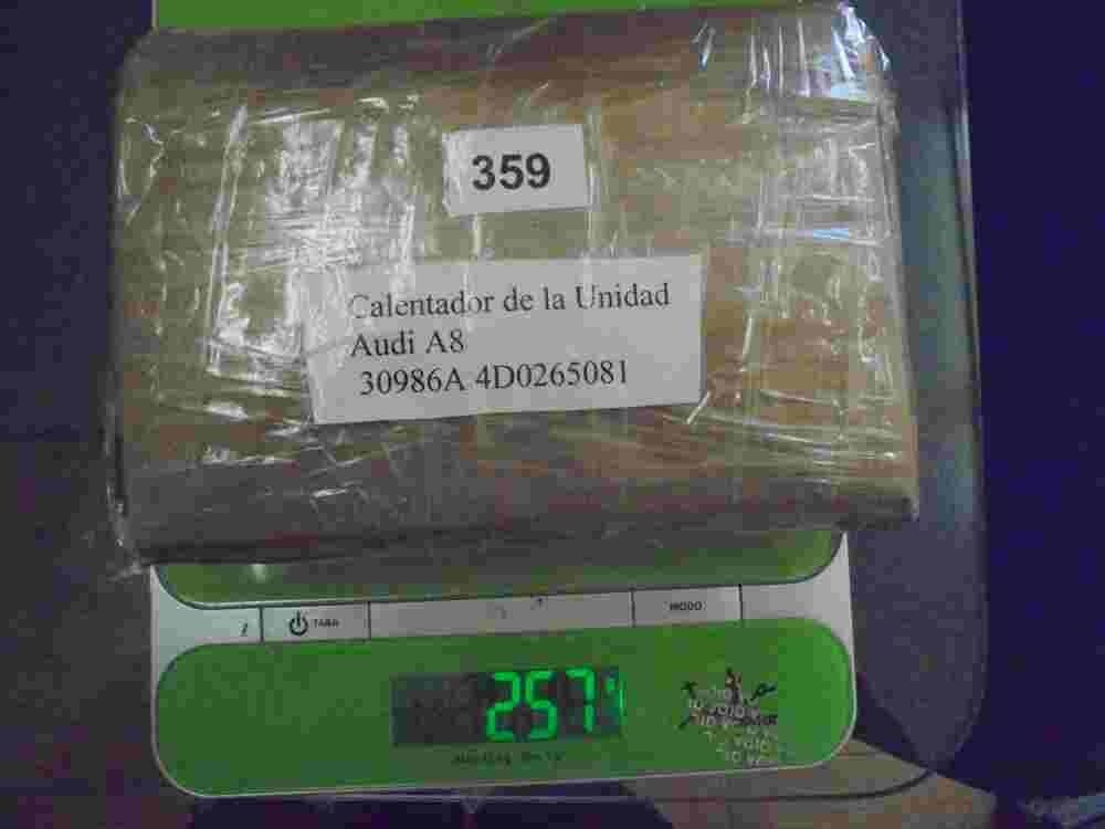 Calentador de la Unidad de Control Audi A8 (D2 4D) 4.2 WEBASTO 30986A 4D0265081