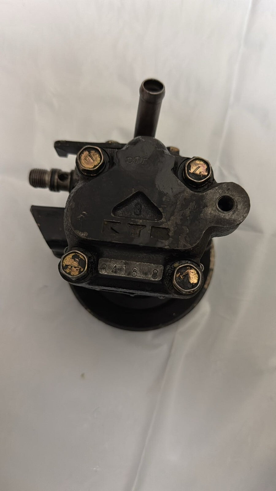 Bomba de dirección Mitsubishi L 200 Pajero Montero 2,5 DI-D  4WD MB501385