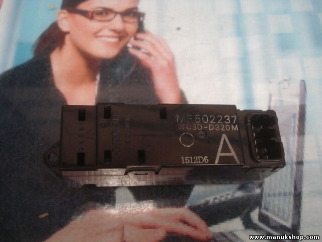 mando botonera elevalunas Mitsubishi MR502237 MR952052 C8DD320M C8D-D320M