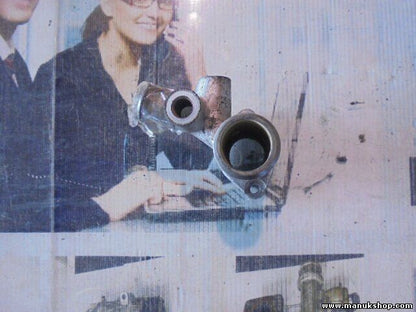 Caja del termostato Land Rover Freelander LN 2.0 TD4 2000/11-2006/10 PEQ100570