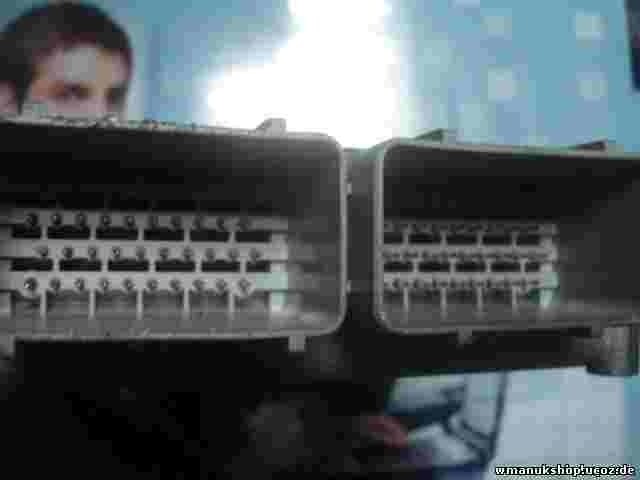 Centralita Chrysler Voyager 2.4 P04727270AA 7270AA 04727270AA 04727270 YBBAD